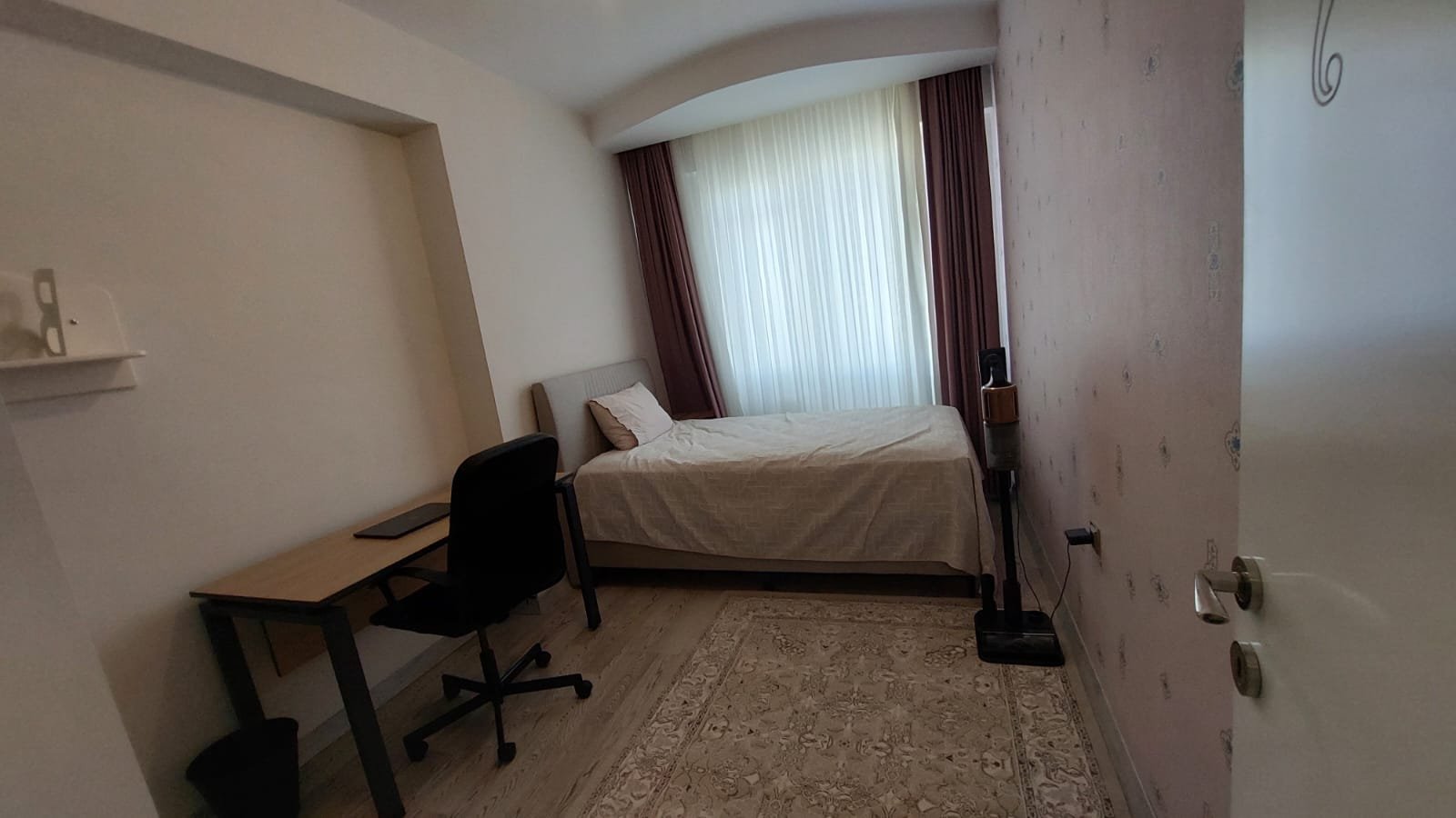 75 PARK KARŞISI SATILIK 4+1 EMSALSİZ DAİRE