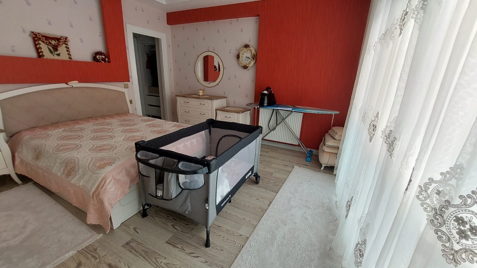 75 PARK KARŞISI SATILIK 4+1 EMSALSİZ DAİRE