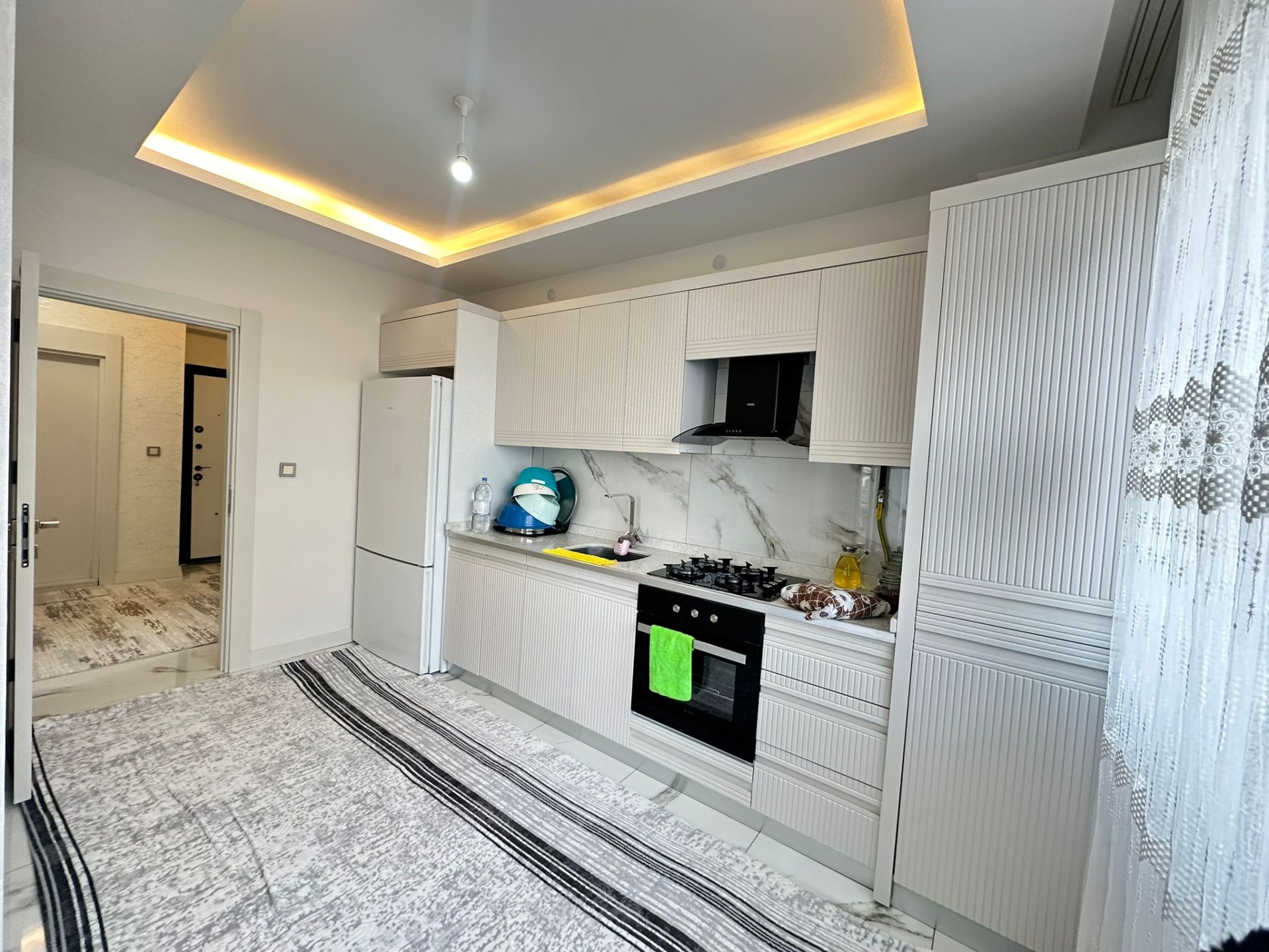 ACİLL 450 EVLERDE 2+1 LÜKS DAİREMİZ SATILIKTIR